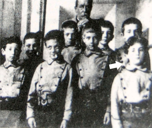 Amedeo in class in 1892