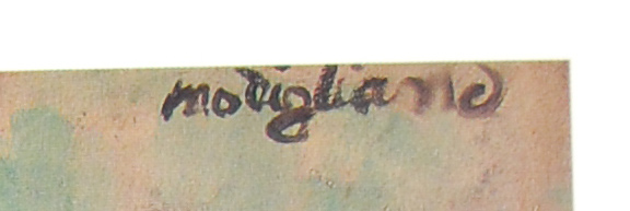 signature in Lolotte with necklace